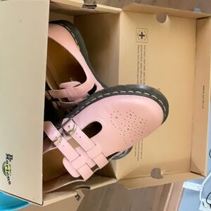 8065 Mary Jane - peach beige